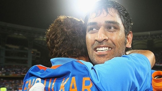 File image of MS Dhoni, Sachin Tendulkar(Twitter)