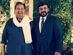 Chiranjeevi shared a few pics with Kaikala Satyanarayana on Twitter.  