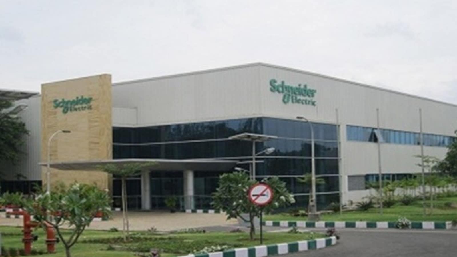 Schneider Electric to double its manufacturing capacity - Manufacturing  Today India