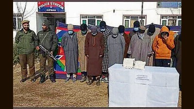 A major drug racket was busted in north Kashmir’s Kupwara district, with the arrest of 17 people, including five policemen and a senior youth politician on Friday. Around 2kg of narcotics was also seized. (HT PHOTO ) A major drug racket was busted in north Kashmir’s Kupwara district, with the arrest of 17 people, including five policemen and a senior youth politician on Friday. Around 2kg of narcotics was also seized. (HT PHOTO )