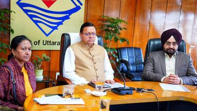 Chief minister Pushkar Singh Dhami chaired a meeting of senior officials for effective control of Covid-19. Chief minister Pushkar Singh Dhami chaired a meeting of senior officials for effective control of Covid-19.