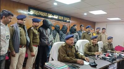 The five accused in police custody on Friday. (HT Photo) The five accused in police custody on Friday. (HT Photo)