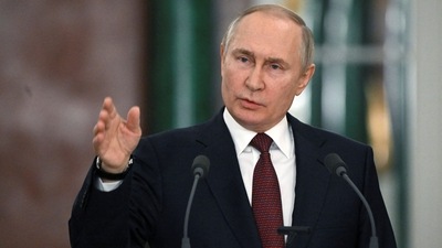 Russian President Vladimir Putin speaks during a news conference after a meeting of the State Council on youth policy in Moscow, Russia, December 22, 2022. (REUTERS)