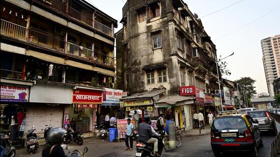 Mumbai: Projected affected people demand satisfactory compensation as 386 properties including shops and houses in Parel and Prabhadevi area will have to be demolished for the Sewree Nava Sheva Connector Project, in Mumbai.(Satish Bate/Hindustan Times)