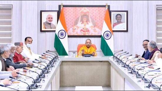 Uttar Pradesh chief minister Yogi Adityanath at a meeting with his cabinet colleagues in Lucknow on Thursday. (HT PHOTO)
