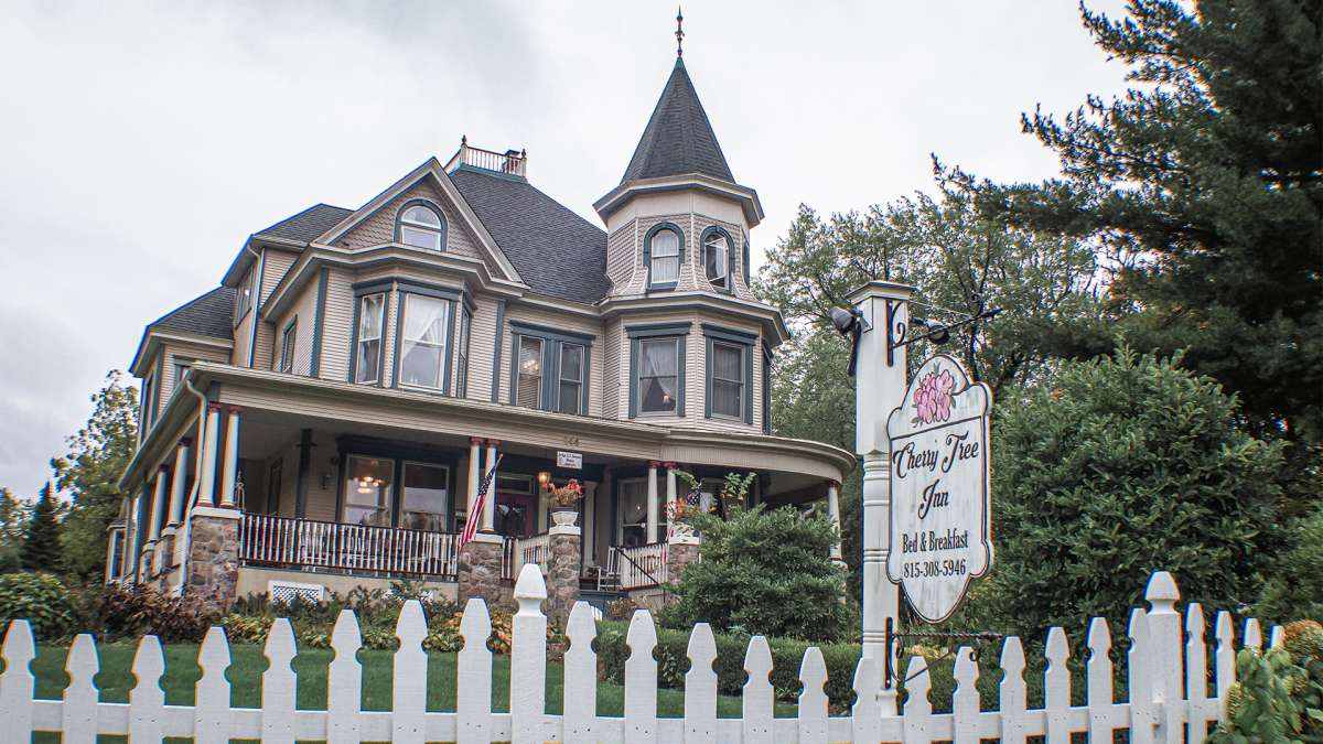 The film was shot at a B&B in Illinois that was later rebranded to match its name in the film.