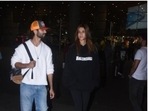 Kriti Sanon, Shahid Kapoor walks out of airport in comfy casuals: Pics, video Kriti Sanon, Shahid Kapoor walks out of airport in comfy casuals: Pics, video
