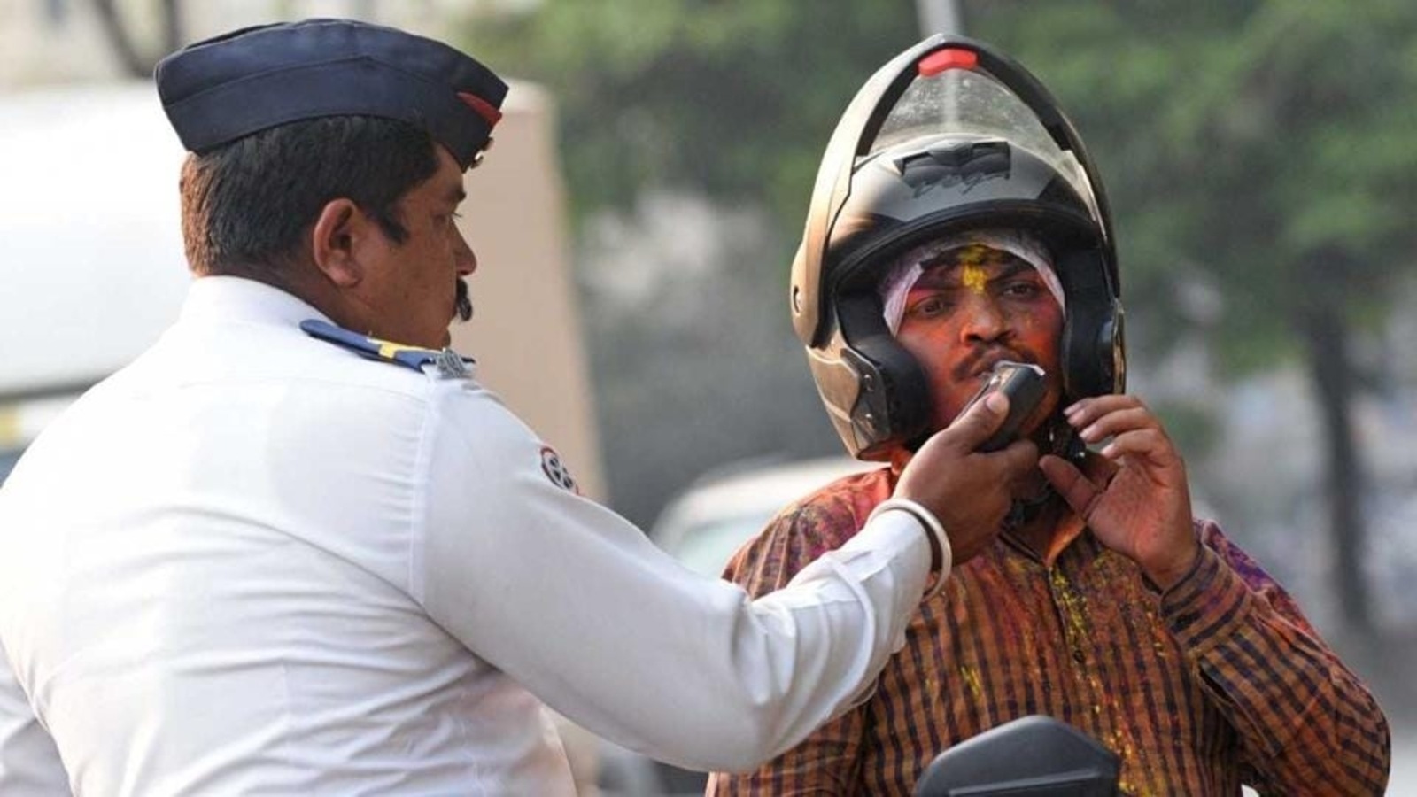 'Bengaluru, be aware of drunk driving,' cops warn ahead of New Year celebrations