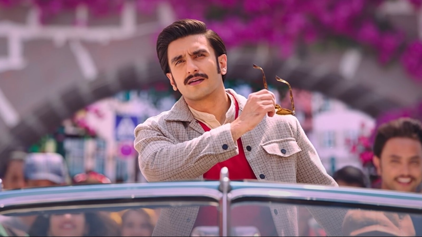 The funniest jokes Ranveer Singh's wacky fashion sense inspired on the  Internet