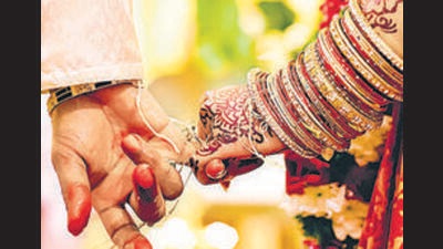 As per the complainant, a day before her death, Dipti called her mother and informed that she was upset over dowry demands. (REPRESENTATIVE IMAGE)