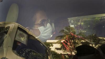 Chanda Kochhar and her husband Deepak Kochhar leave after appearing in a special CBI court in Mumbai on Saturday. (PTI) Chanda Kochhar and her husband Deepak Kochhar leave after appearing in a special CBI court in Mumbai on Saturday. (PTI)