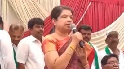 Anitha Kumaraswamy at the public rally. (@HateDetectors) Anitha Kumaraswamy at the public rally. (@HateDetectors)