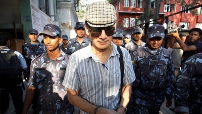French serial killer Charles Sobhraj leaves Kathmandu district court after his hearing in Kathmandu in 2011. (REUTERS file)