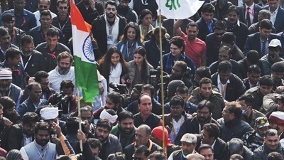 Bharat Jodo Yatra in Delhi: Rahul Gandhi seen with sister Priyankal. (HT photo/ Raj K Raj) Bharat Jodo Yatra in Delhi: Rahul Gandhi seen with sister Priyankal. (HT photo/ Raj K Raj)