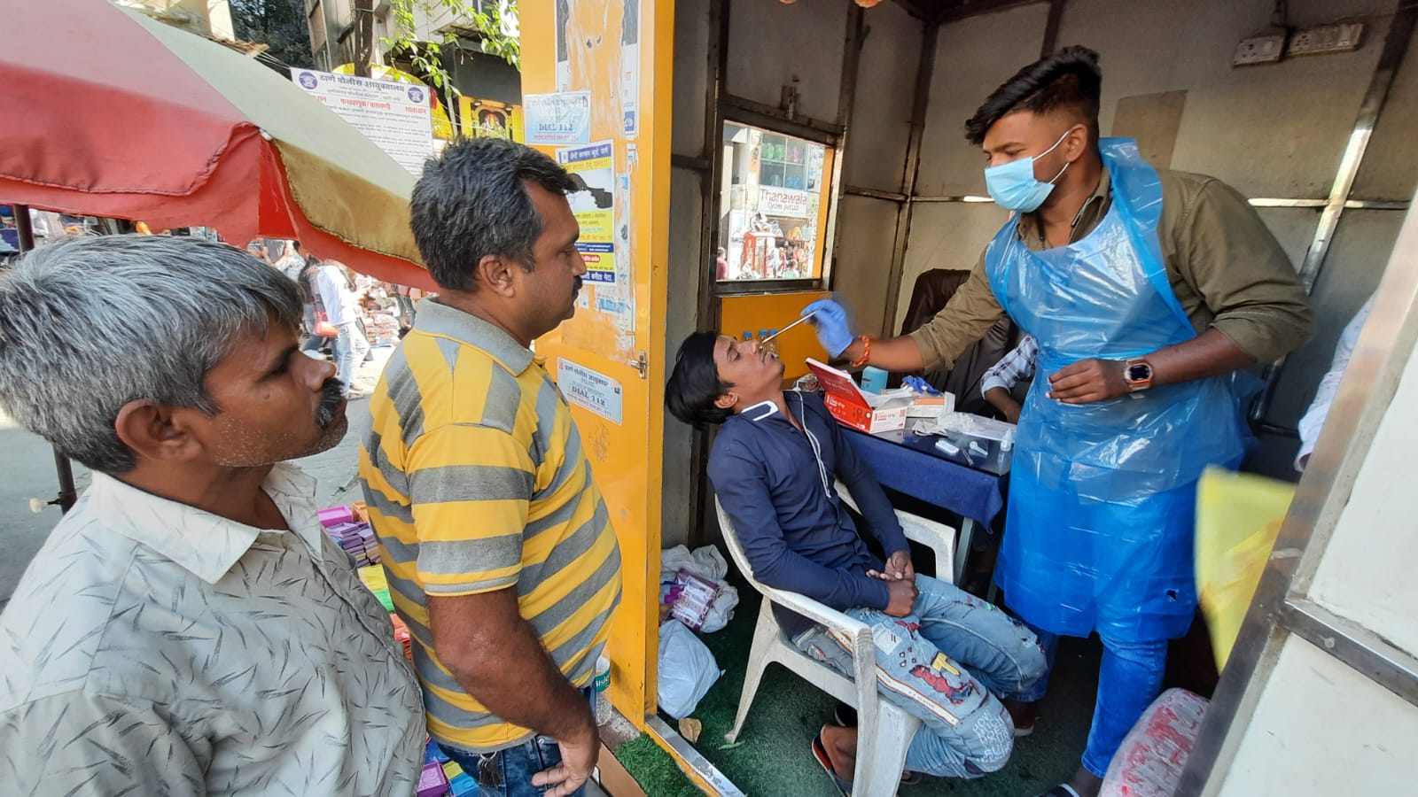 Thane Municipal corporation has started Antigen Covid-19 test in Thane Jambli Naka market. Thane Municipal corporation has started Antigen Covid-19 test in Thane Jambli Naka market.