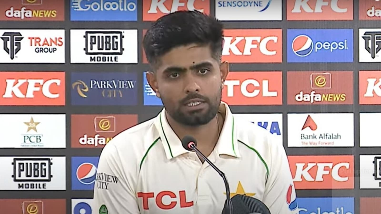 Babar Azam shuts reporter's query on Shaheen, Haris' tweet on his ...