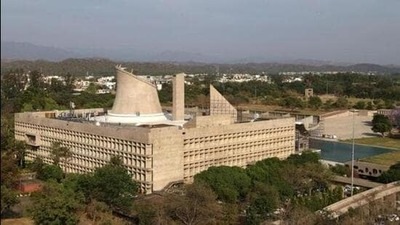 Also, the assembly session is being held close on the heels of the Panchayati Raj Institutions (PRIs) elections in which the ruling BJP suffered setbacks. The winter session of the Haryana Vidhan Sabha will begin on Monday. (HT File Photo) Also, the assembly session is being held close on the heels of the Panchayati Raj Institutions (PRIs) elections in which the ruling BJP suffered setbacks. The winter session of the Haryana Vidhan Sabha will begin on Monday. (HT File Photo)