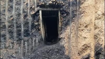 Rat-hole mining is the process of extracting minerals by digging narrow tunnels deep into the earth and sending down workers to remove the minerals manually. (Sourced) Rat-hole mining is the process of extracting minerals by digging narrow tunnels deep into the earth and sending down workers to remove the minerals manually. (Sourced)