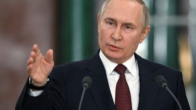 Russia-Ukraine War: Russian President Vladimir Putin speaks during a news conference. (Reuters)