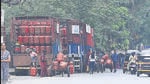 Mumbai, India - Dec 15, 2022 : Cylinder truck loaded on Road at Kandivali, in Mumbai, India, on Thursday, Dec 15, 2022. (Photo by Vijay Bate/HT Photo) Mumbai, India - Dec 15, 2022 : Cylinder truck loaded on Road at Kandivali, in Mumbai, India, on Thursday, Dec 15, 2022. (Photo by Vijay Bate/HT Photo)