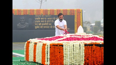 Congress leader Rahul Gandhi pays floral tribute to former Prime Minister Atal Bihari Vajpayee, at Sadaiv Atal. (Congress Twitter) Congress leader Rahul Gandhi pays floral tribute to former Prime Minister Atal Bihari Vajpayee, at Sadaiv Atal. (Congress Twitter)