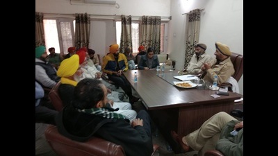 The protesters had a meeting with a team from the administration led by Jaskaran Singh, commissioner of police, Amritsar, who has been specially sent by the state government to handle the situation. The protesters had a meeting with a team from the administration led by Jaskaran Singh, commissioner of police, Amritsar, who has been specially sent by the state government to handle the situation.