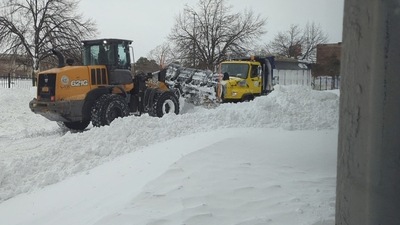 US Winter Storm: Ploughs get stuck during snow in downtown Buffalo, New York. (Reuters)