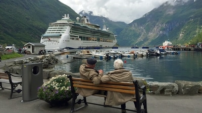 Travel benefits for older adults' health, tips to plan trip ahead of retirement (Photo by Julius Yls on Unsplash) Travel benefits for older adults' health, tips to plan trip ahead of retirement (Photo by Julius Yls on Unsplash)