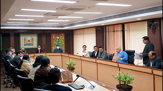 Delhi deputy chief minister Manish Sisodia chairs a review meeting with directors and medical superintendents of government hospitals to take stock of Covid-19 preparations in New Delhi on Monday. (ANI)