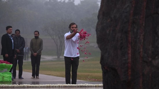 Rahul Gandhi paid floral tributes to his grandmother and former prime minister Indira Gandhi at her memorial Shakti Sthal. (HT Photo/Raj K Raj)