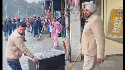 As the committee could not submit the report on alleged encroachments to NGT, a council appearing on behalf of the municipal corporation Ludhiana, sought more time.The next hearing of the case is on January 9. (HT FILE PHOTO)