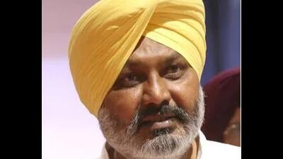 Harpal Singh Cheema on Tuesday said that the excise and taxation department has collected revenue worth ₹1,252.36 crore till November during the current financial year on the basis of the reports generated by data mining wing. (HT File Photo) Harpal Singh Cheema on Tuesday said that the excise and taxation department has collected revenue worth ₹1,252.36 crore till November during the current financial year on the basis of the reports generated by data mining wing. (HT File Photo)