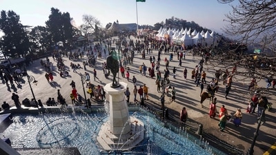 The CM asked the Himachal Pradesh Chief Secretary to hold a meeting with the senior officers of the State government to make adequate arrangements for the smooth flow of tourists into the State. (PTI) The CM asked the Himachal Pradesh Chief Secretary to hold a meeting with the senior officers of the State government to make adequate arrangements for the smooth flow of tourists into the State. (PTI)