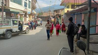 Shops remained closed in Uttarkashi’s Purola on Monday over the alleged forced conversions incident. (HT Photo) Shops remained closed in Uttarkashi’s Purola on Monday over the alleged forced conversions incident. (HT Photo)