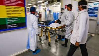 The exercise comes in the wake of the Centre issuing an advisory to this effect on Monday amid a spurt in Covid-19 cases in some countries. (HT Photo/Raj K Raj) The exercise comes in the wake of the Centre issuing an advisory to this effect on Monday amid a spurt in Covid-19 cases in some countries. (HT Photo/Raj K Raj)