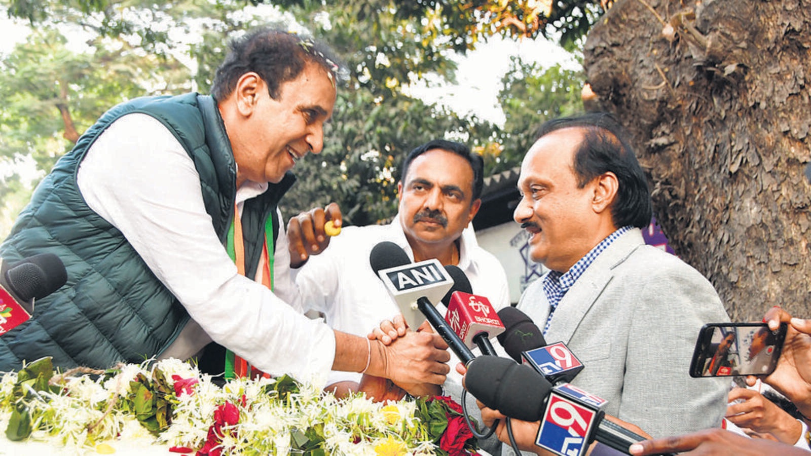 अनिल देशमुख 14 महीने बाद जेल से छूटे;  एनसीपी ने किया शक्ति प्रदर्शन