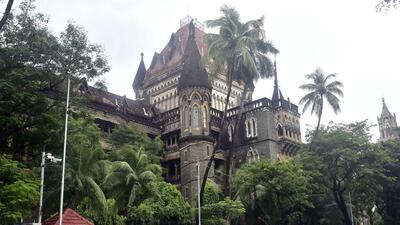 Mumbai Port Authority is the biggest landlord in the city with its ownership over 944 hectares of prime land. While the port authority uses around 1,860 acres for its own activities, the rest of the land is leased out to individuals, industrial units and other business establishments, including 300 residential plots. (HT PHOTO) Mumbai Port Authority is the biggest landlord in the city with its ownership over 944 hectares of prime land. While the port authority uses around 1,860 acres for its own activities, the rest of the land is leased out to individuals, industrial units and other business establishments, including 300 residential plots. (HT PHOTO)