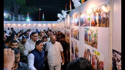 NCP supremo Sharad Pawar visited Congress Bhavan in Pune after 19 years as the party celebrated its foundation day on Wednesday. (HT PHOTO) NCP supremo Sharad Pawar visited Congress Bhavan in Pune after 19 years as the party celebrated its foundation day on Wednesday. (HT PHOTO)