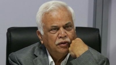 Senior Congress legislator R V Deshpande awarded best MLA in Karnataka (Twitter)