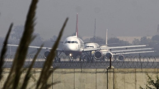 While flights can still land at the airport when visibility is 50 metres, no flights are allowed to depart unless runway visibility range (RVR) is 125 metres.(HT File Photo/Representative image)