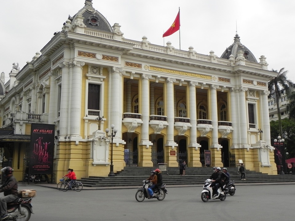 Hanoi Opera House(Sandip Hor)