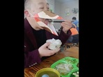 Harsh Goenka shares amusing video of a makeshift mask.(Twitter/@hvgoenka) Harsh Goenka shares amusing video of a makeshift mask.(Twitter/@hvgoenka)