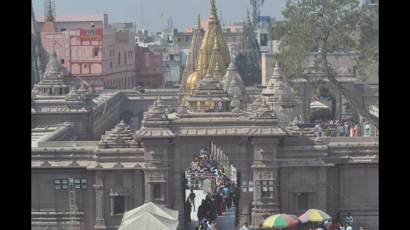 UPites prefer religious circuits to usher in New Year | Hindustan Times