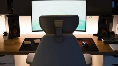 Chair (https://www.pexels.com/) Chair (https://www.pexels.com/)
