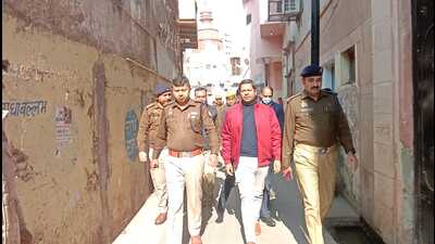 DM and SSP Mathura inspecting lanes around Bankey Behari Temple in Vrindavan. (HT Photo)