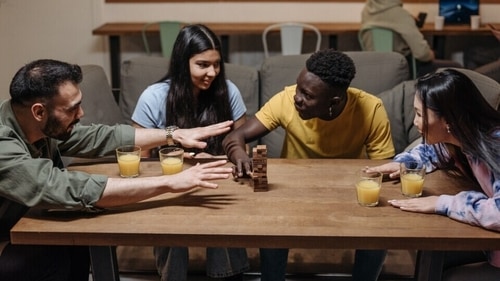 Game night with your friends. (Pexels) Game night with your friends. (Pexels)