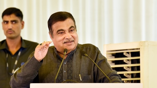 Union minister Nitin Gadkari to inspect Bengaluru-Mysuru expressway on Jan 5