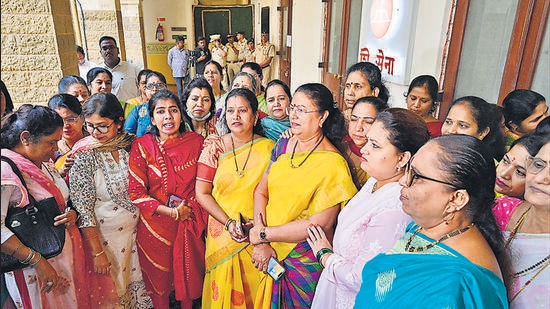Mumbai, India - Dec. 29, 2022: Former corporators belonging to Shiv Sena UBT group stage a dharna outside BMC commissioner I S Chahal office, after he sealed all party offices in BMC head quarter in Mumbai, India, on Thursday, December 29, 2022. (Photo by Anshuman Poyrekar/ Hindustan Times) (Hindustan Times)