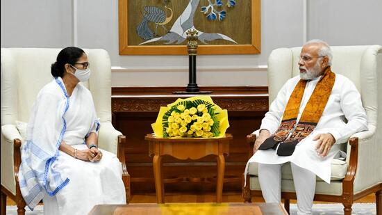 4 months after meeting in Delhi, PM Modi, Mamata to share dais at Kolkata  event | Kolkata - Hindustan Times