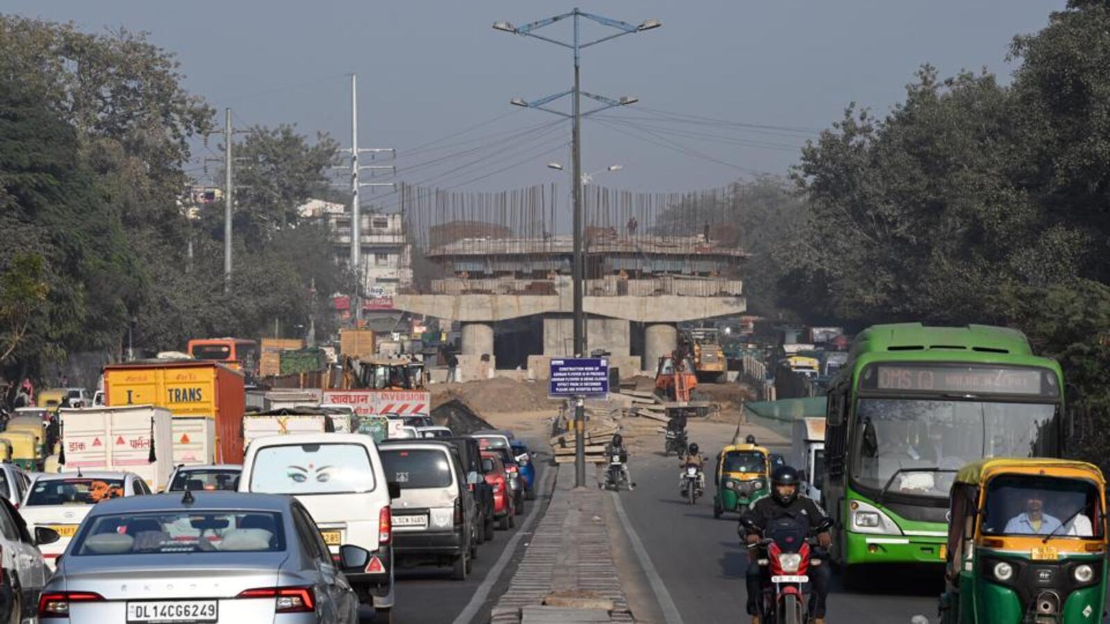 Chaos likely from January 1 as Ashram flyover to shut; scant mitigation steps in place